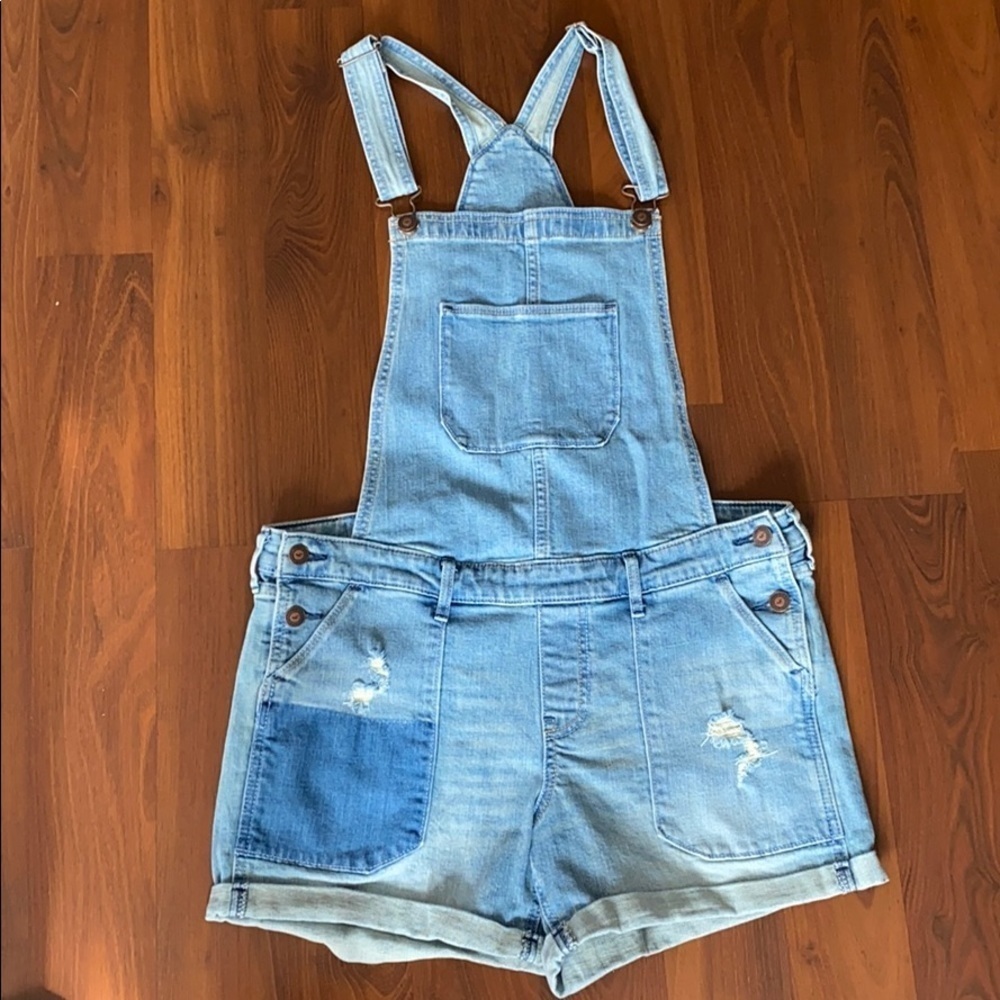 Hollister Overall Shorts